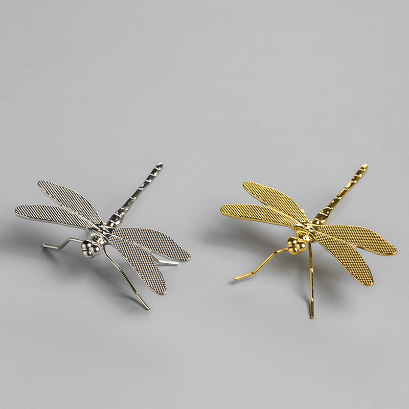 Creative Stainless Steel Dragonfly Tea Road Spare Parts Boutique Kung Fu Tea Tea Tea Pamby Tea Tray Tea Play Tea Table Decoration