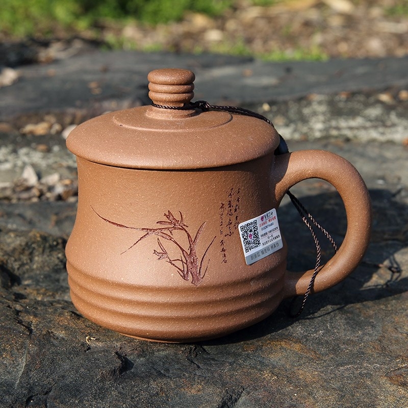 Purple sand cup with cover ms capacity of tea cup is carved small grape orchid Purple clay mud 320 ml in a box