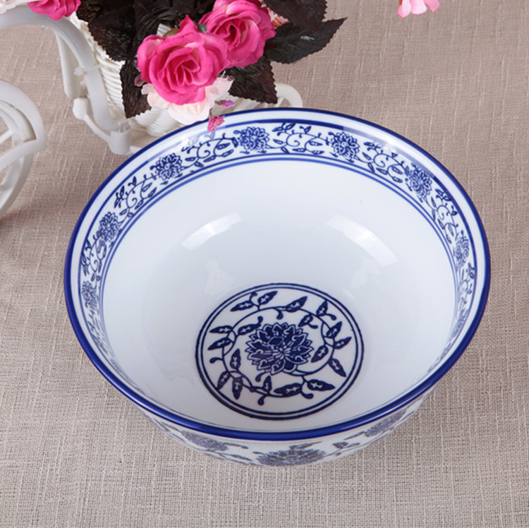 Blue and white porcelain ceramic tableware rainbow such always pull rainbow such as bowl bowl bowl of soup bowl rainbow such use ceramic bowl beef stewed noodles bowl of porridge