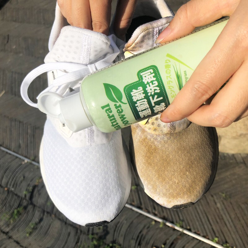 Small white shoes cleaning agent free of washing shoes washing shoes Shoe Polish Shoes White Shoes Cleansers A Wipe White Foam Decontamination Whitening