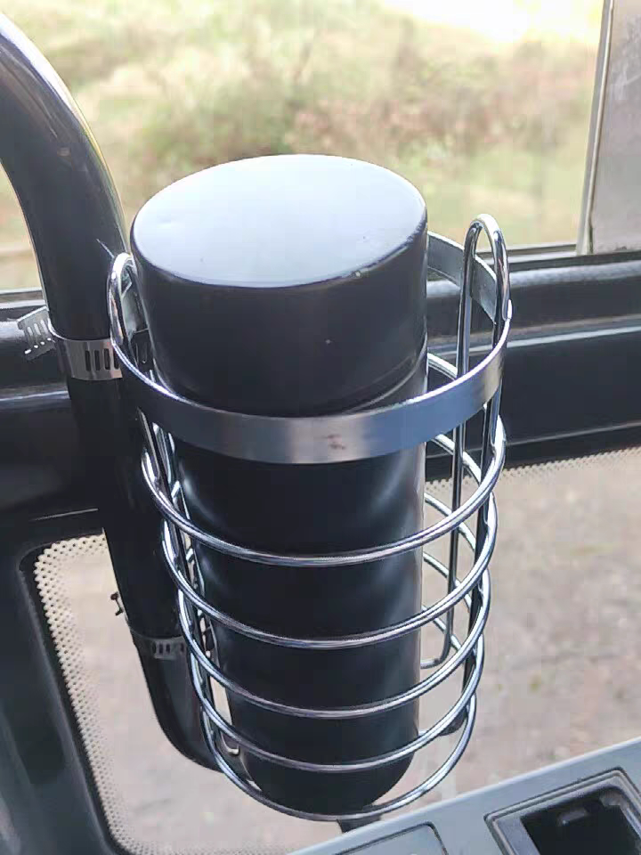 Digging locomotive driving drink water cup car bracket car hanging metal insulation cup tray rack tea