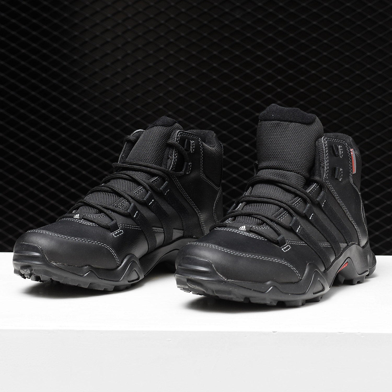 adidas cw ax2 beta mid