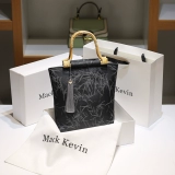 Небольшая дизайнерская вместительная и большая бамбуковая сумка через плечо