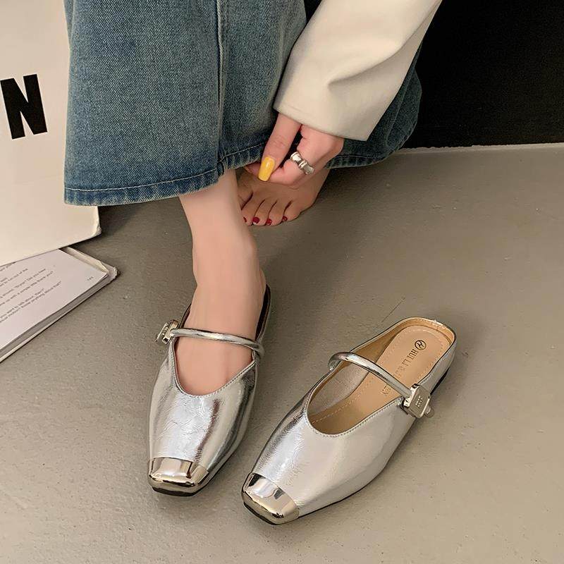 Silver Closed-Toe Mules for Women, Summer 2026 New French Style Shoes, Perfect for Pairing with Skirts, Stunning Sandals, Fashionable Footwear