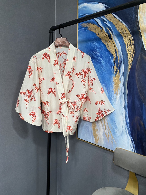 E Milky White Red Floral Kimono-Style Asymmetrical Collar Wide-Sleeve Shirt Eai2Top035