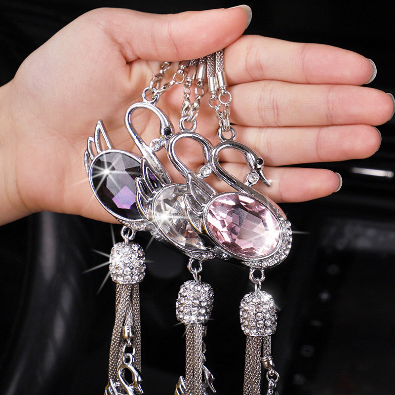 New car pendant crystal swan creative cute car rearview mirror car pendant pendant decoration ladies