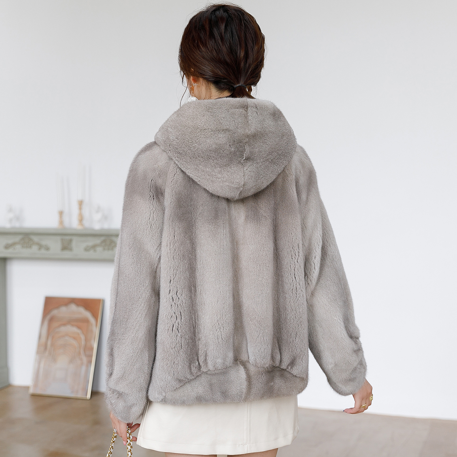 Winter 2021 new imported mink coat women's whole mink hooded fur fashion short mink fur coat