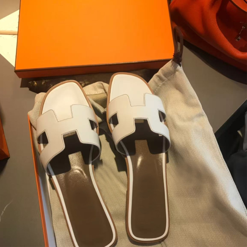 2026 New Style Sheepskin H-Shaped Outdoor Versatile European and American Genuine Leather Slip-On Sandals for Women, Summer Beach Sandals