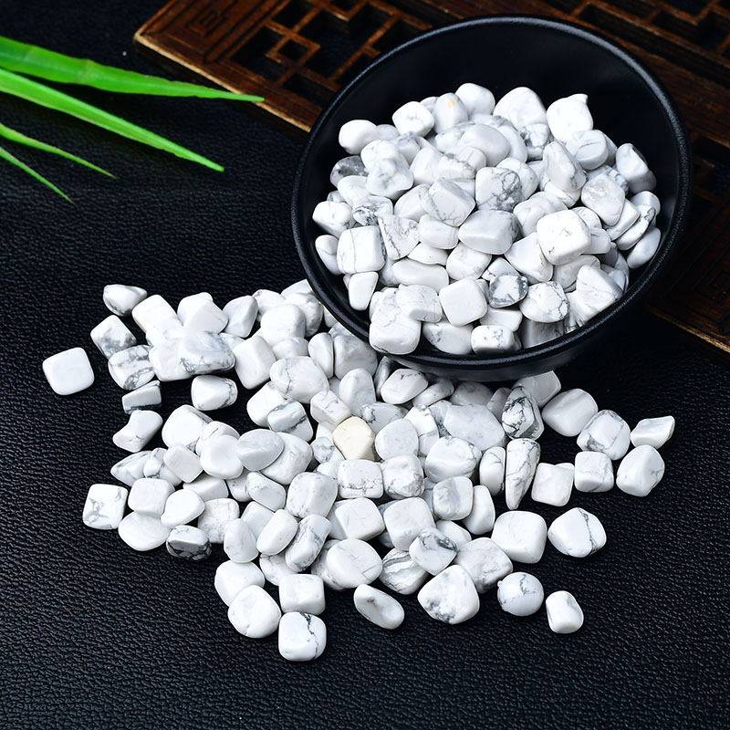 Natural white pine crystal rubble fitted with Manza gemstone fish tank flower basin architecture decorated small stone