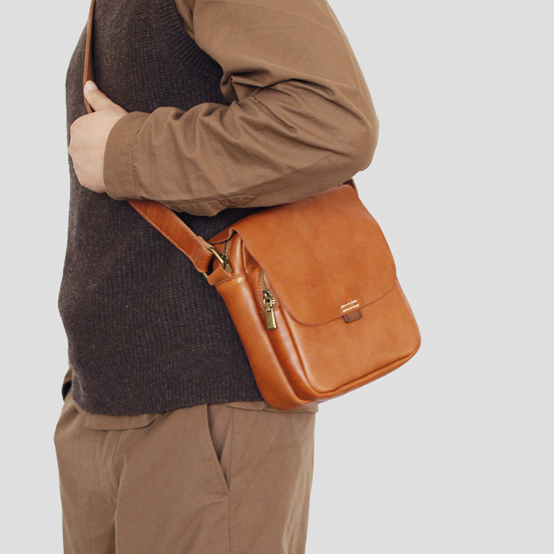 Blue Leather Male Style Casual Youth Single Shoulder Bag Fashion Head Layer Bull Leather Skew Satchel Genuine Leather Mobile Phone Bag Flip Bag