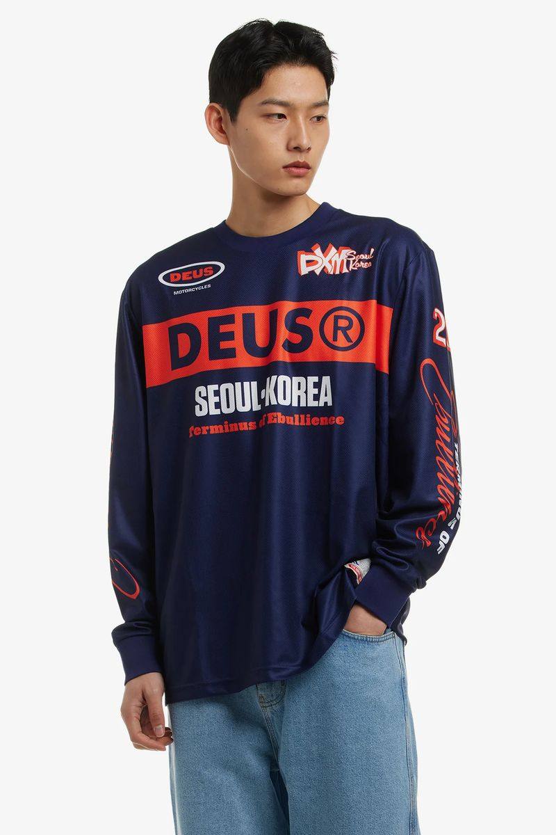 DEUS T恤速降服:復古潮流+極致性能,讓你的騎行體驗飆升!