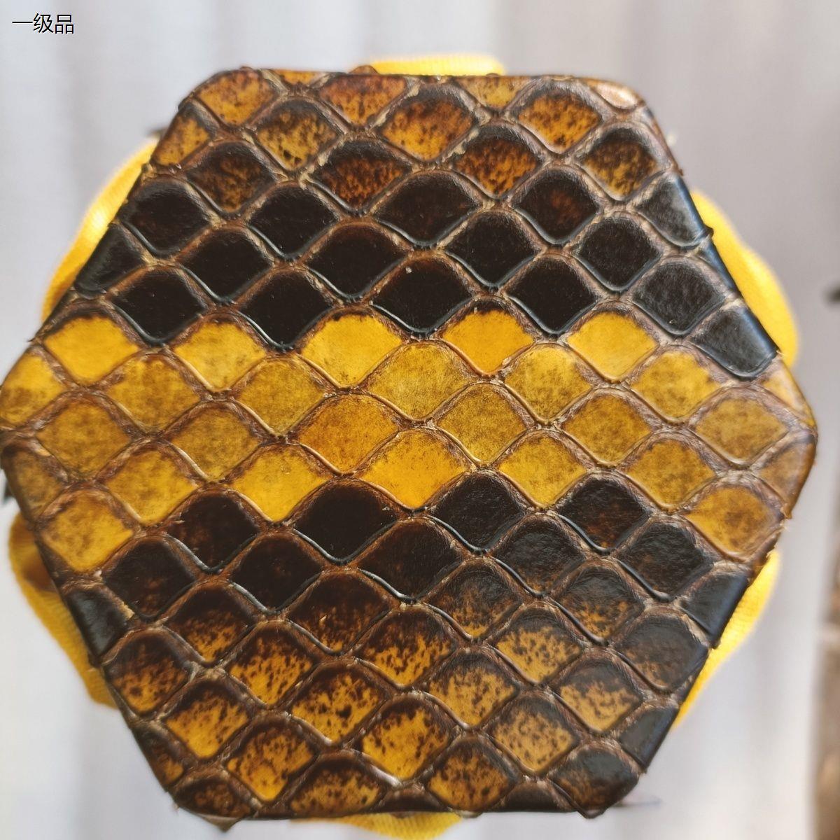 二胡　蛇革 野生ニシキヘビ皮 明清老紅木二胡（試聴可）N-HLWK80-0101