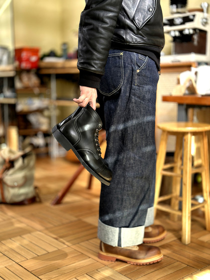 全扣眼复古黑油蜡头层牛皮固特异8111伞兵靴男机车马丁靴短靴子