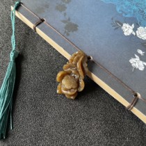 Xinjiang Hotan jade sugar jade pendant natural and Mo Laokeng sugar lotus pendant Su Gong carving oily fidelity