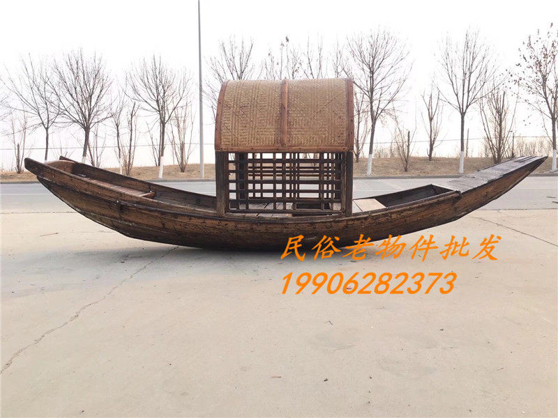 Folk Old Objects Old Fishing Boat Nostalgia Decorative Old Ugha Boat Old Wooden Boat Owners Interiors Dining Hall Ancient Town Decoration with fluffy boat
