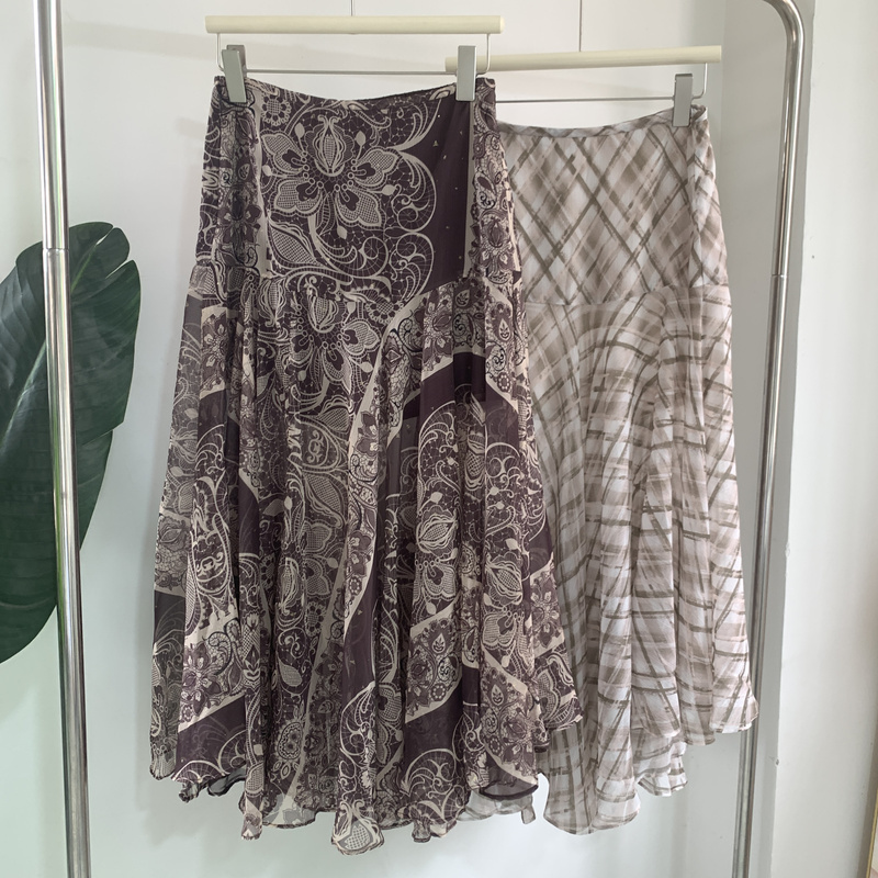 90S Fashionable Proportion, Asymmetrical Fishtail Bias Cut, Slimming, Sheer Fabric, Elegant and Casual Midi Skirt