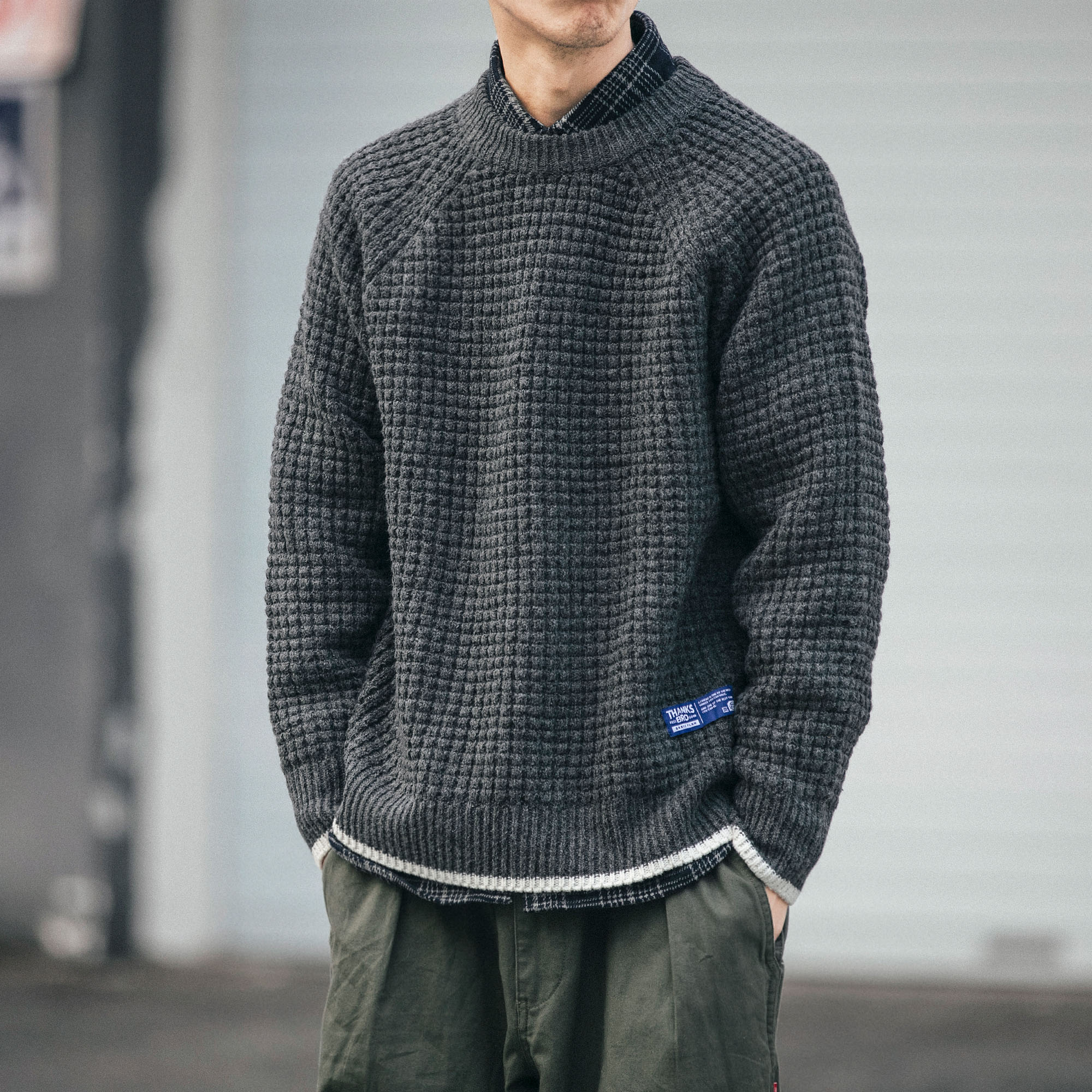 Round neck pullover sweater men's autumn and winter thick fake two pieces of knitwear men's Korean trend personality retro sweater sweater