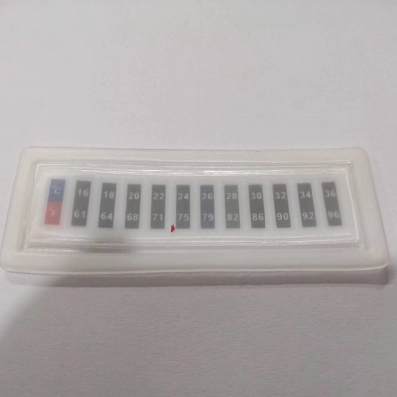 羽绒服液晶温度贴纸 变色温度计测温片 PE材质服装温度计
