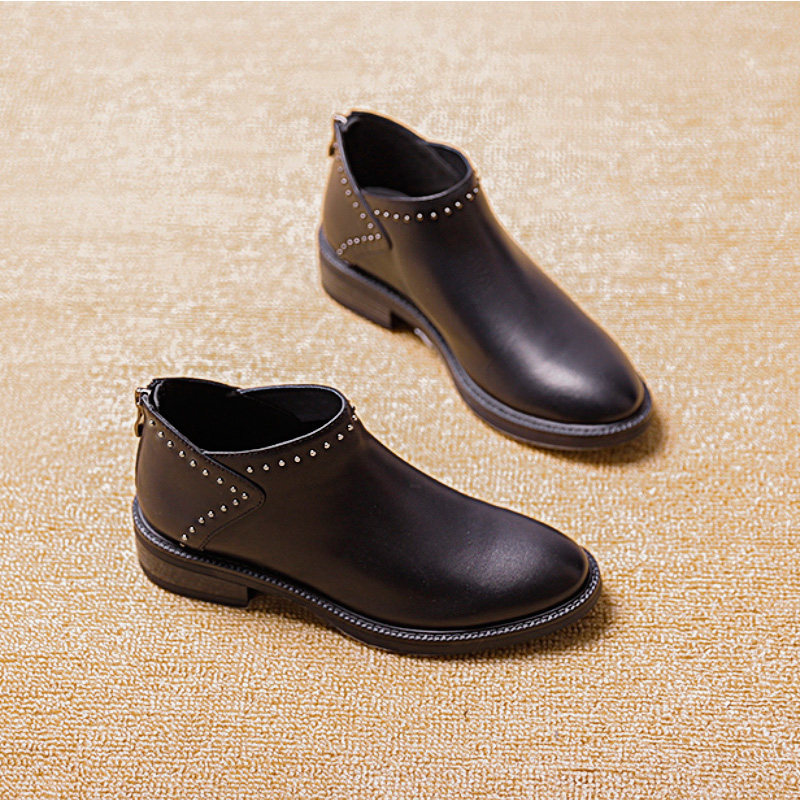 Original rivets and bare boots leather round toe flat large size autumn and winter Martin British all-match back zipper boots women