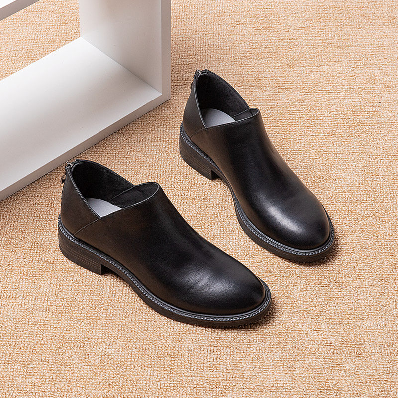 Genuine leather leather small short boot autumn winter style Inren 100 hitch flat bottom and ankle boot retro big size black boots female small leather shoes