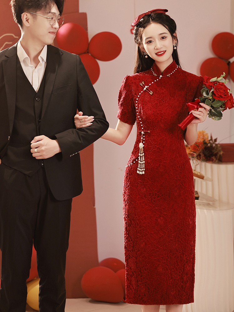 Red cheongsam, evening dress, skirt, suitable for teen Red cheongsam, evening dress, skirt, suitable for teen