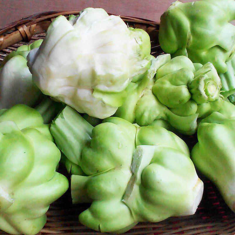The squeezed vegetable seeds are perfect for making pickled vegetables with squeezed vegetables and crisp because of the local autumn vegetable seed fields.