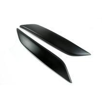 Suitable for Nissan 350Z black resin modified headlight eyebrow FRP material headlight eyebrow sticker eye eyebrow sticker