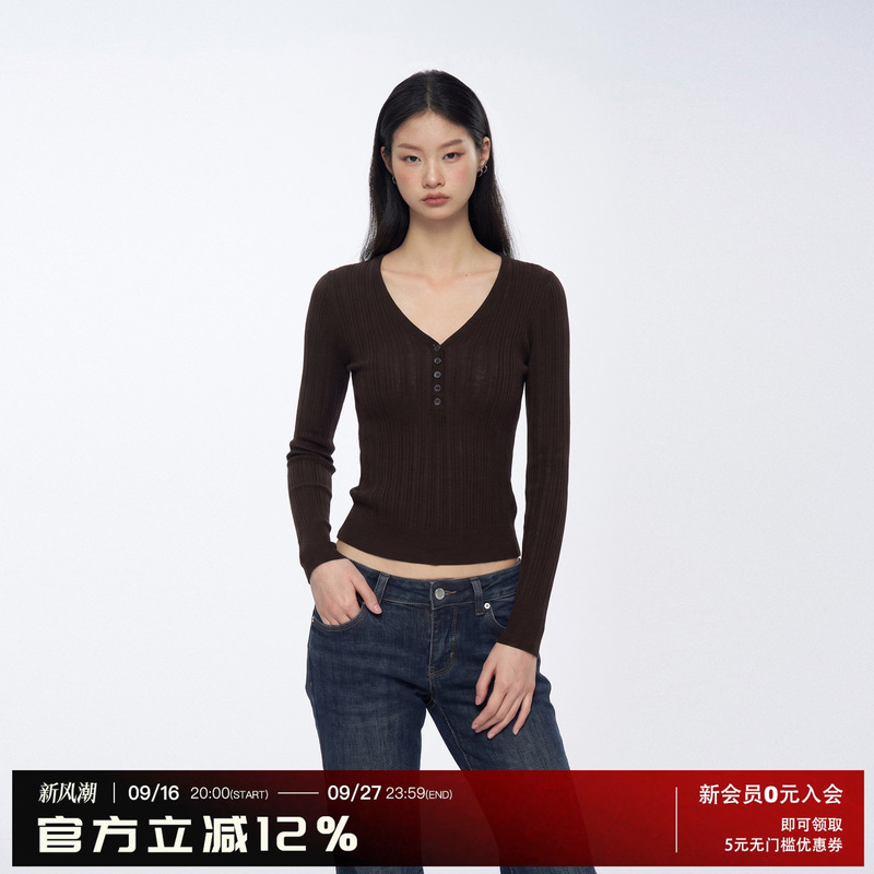 Archivum Autumn Knitted V-Neck Buttoned Base Layer Versatile Long Sleeve Sweater Slim Fit Sexy T-Shirt Top Archivum Autumn Knitted V-Neck Buttoned Base Layer Versatile Long Sleeve Sweater Slim Fit Sexy T-Shirt Top