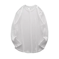 Белый лонгслив