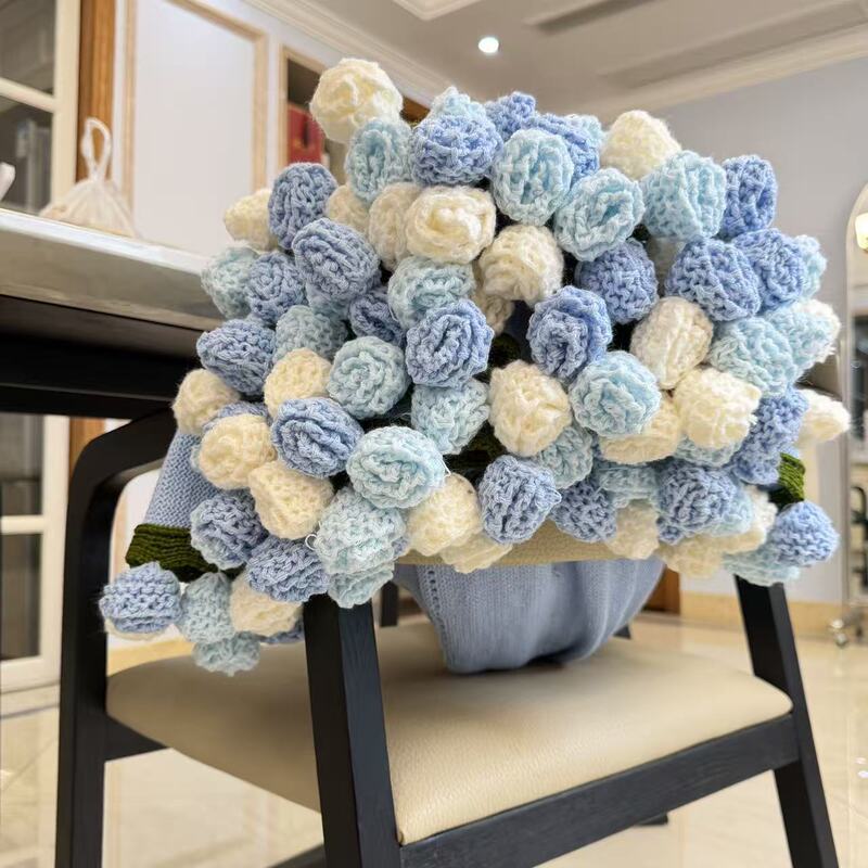Blue Rose Blanket Finished Product, Hand-Knitted Valentine's Day Rose Bouquet, Girlfriend's Best Friend's Birthday Blanket Gift Blue Rose Blanket Finished Product, Hand-Knitted Valentine's Day Rose Bouquet, Girlfriend's Best Friend's Birthday Blanket Gift