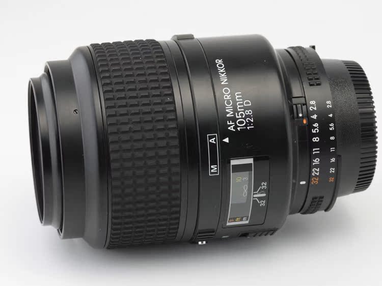 Sử dụng ống kính thực tế đã sử dụng ống kính macro Nikon AF 105mm F2.8D tự động lấy nét 105 2.8