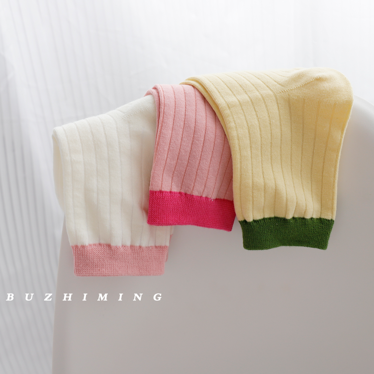 Cream in air socks in socks sweet candy color Japanese colours small fresh vertical stripes pile socks