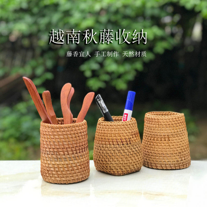 Vietnam Aki Window Circular Pencylinder Desk Creative multi - function brush - top receiver