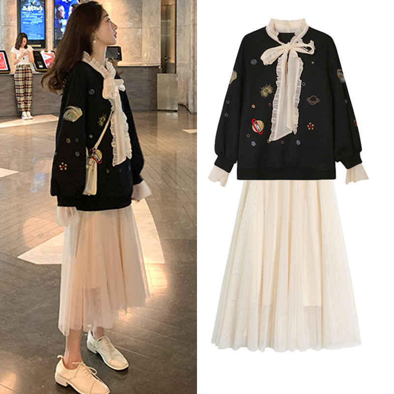 Pregnant women's spring clothing suit stylish style net red new blouses skirt autumn and winter new two sets of loose foreign dress