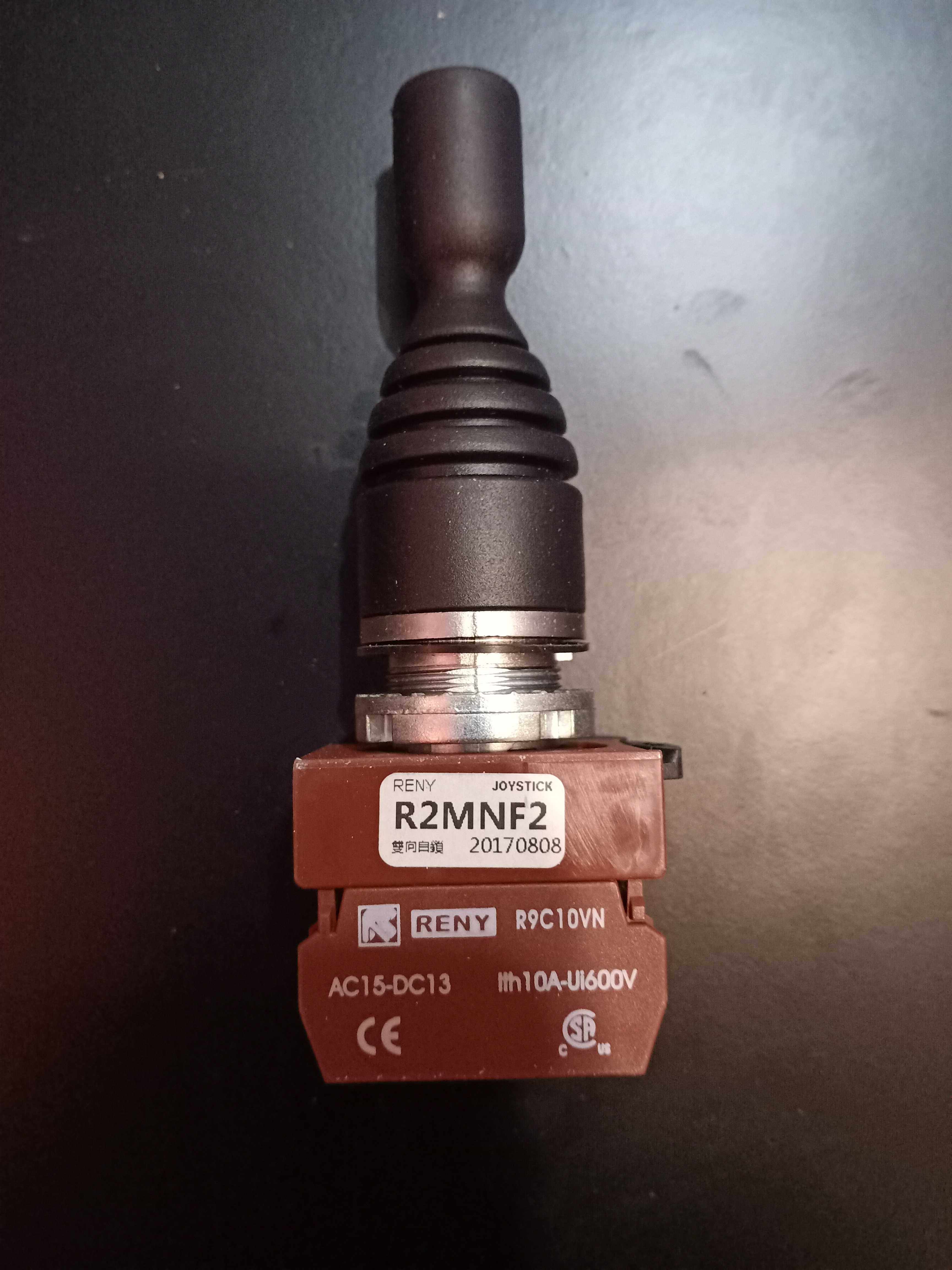 RENY R2MNF2 bidirectional self-locking R9C11VN AC15-DC13 R9C10VN Taiwan Lei force cross switch