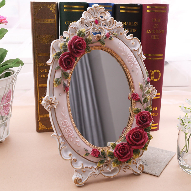 Korean creative home accessories desktop mirror makeup mirror cosmetic mirror European cute princess palace Retro Mirror