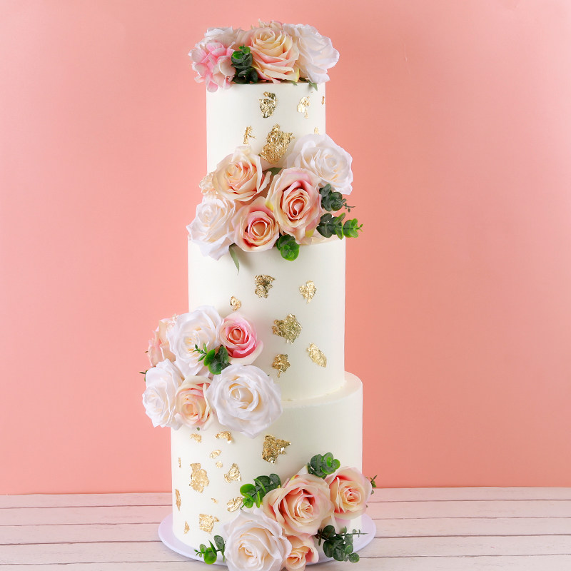 Three-layer cartoon crown Flower Net red 2021 new simulation model birthday plastic cabinet with high multi-layer