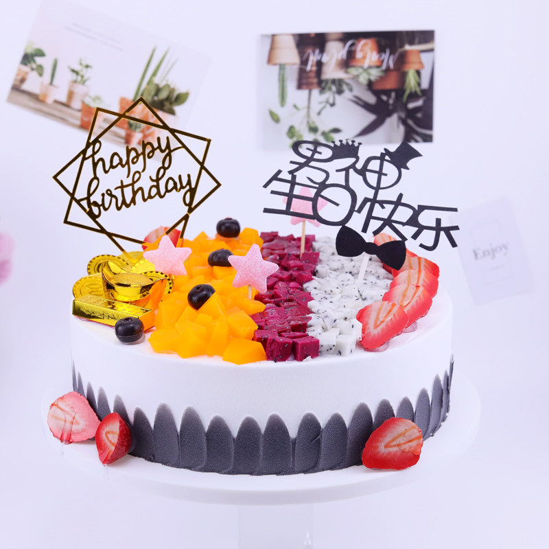 Cake model simulation 2019 new popular European style male god fruit Net red window sample birthday cake model