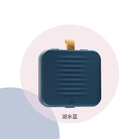 Водяное озеро синее