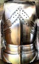 -Spot-European Rider Board Armor Breast medieval armor Gothic hollows live-action wear