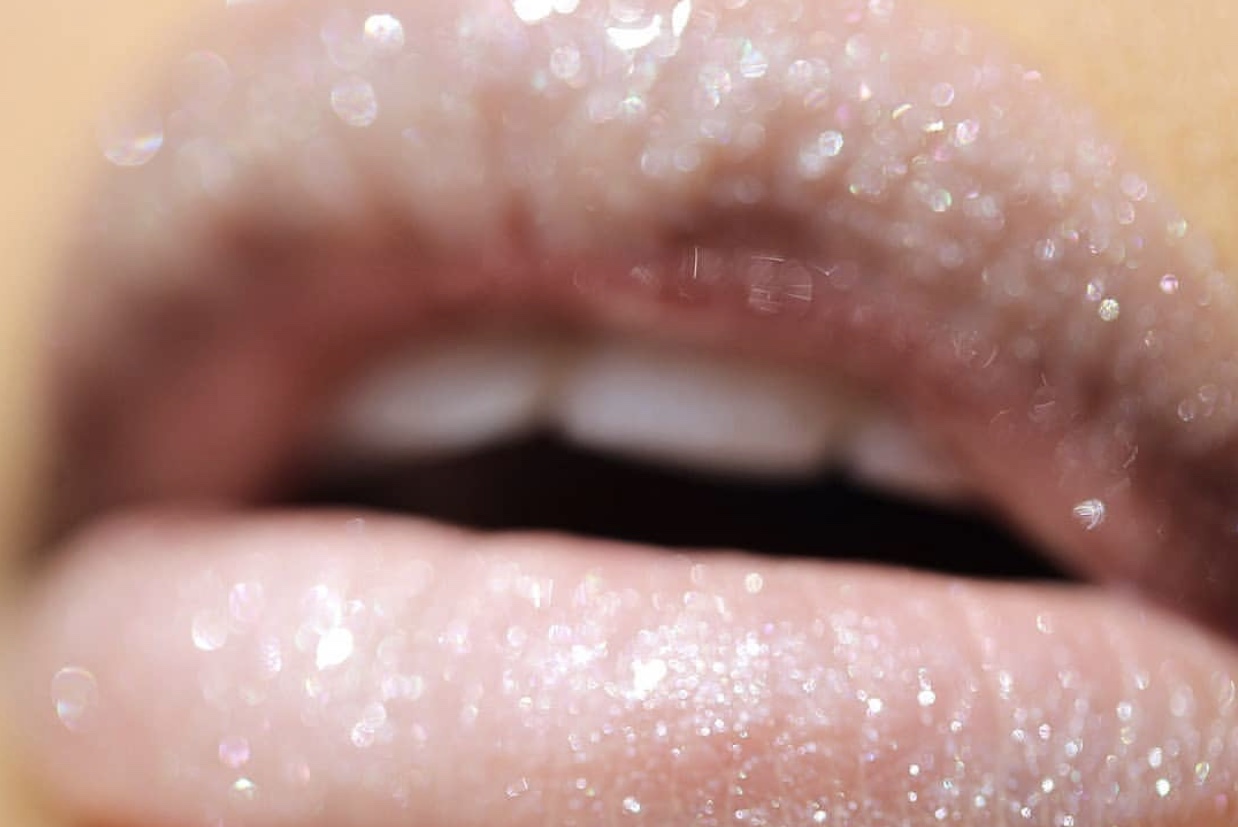 Spot Fenty beauty Rihanna new diamond kim cương ánh sáng cao bắt sáng becca