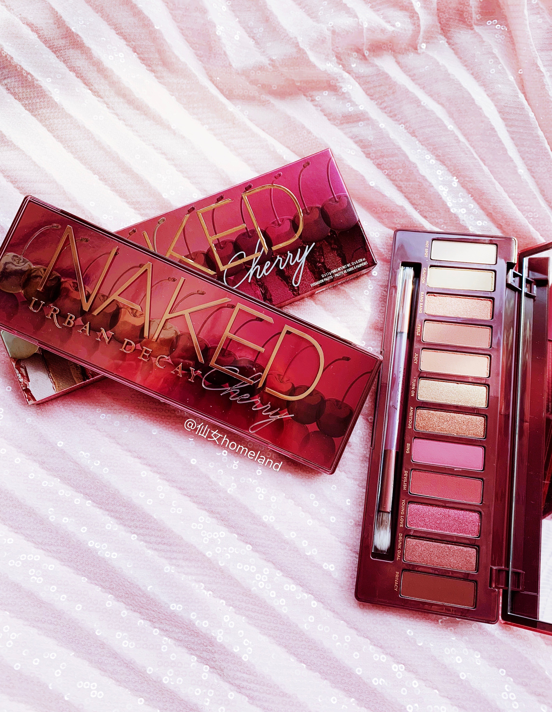 Spot Urban Decay Naked Cherry UD 2018 mới 12 màu phấn mắt UD cherry tấm phấn mắt chính hãng
