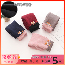 Little virgin baby velvet pants One-piece velvet wear one-year-old baby leggings Thin velvet Foreign style female treasure autumn and winter