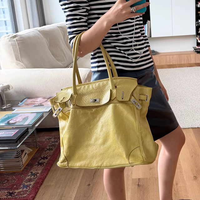 2026 New Vintage Distressed Kelly Bag Birkin Handbag Women's Large Capacity Tote Commuter Shoulder Bag Trendy 2026 New Vintage Distressed Kelly Bag Birkin Handbag Women's Large Capacity Tote Commuter Shoulder Bag Trendy