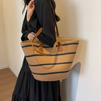 Широкие полосы с молниями