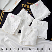 5 ins gói gió màu trắng tinh khiết món quà đồ lót đóng hộp bông quần quần phụ nữ tam giác sinh nơ nơ eo thấp.
