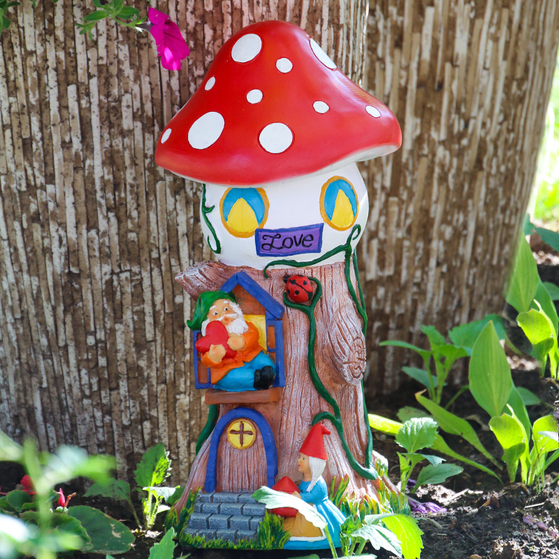 Garden lawn decoration resin ornaments simulation mushroom stump princess dwarf animal beetle fantasy castle