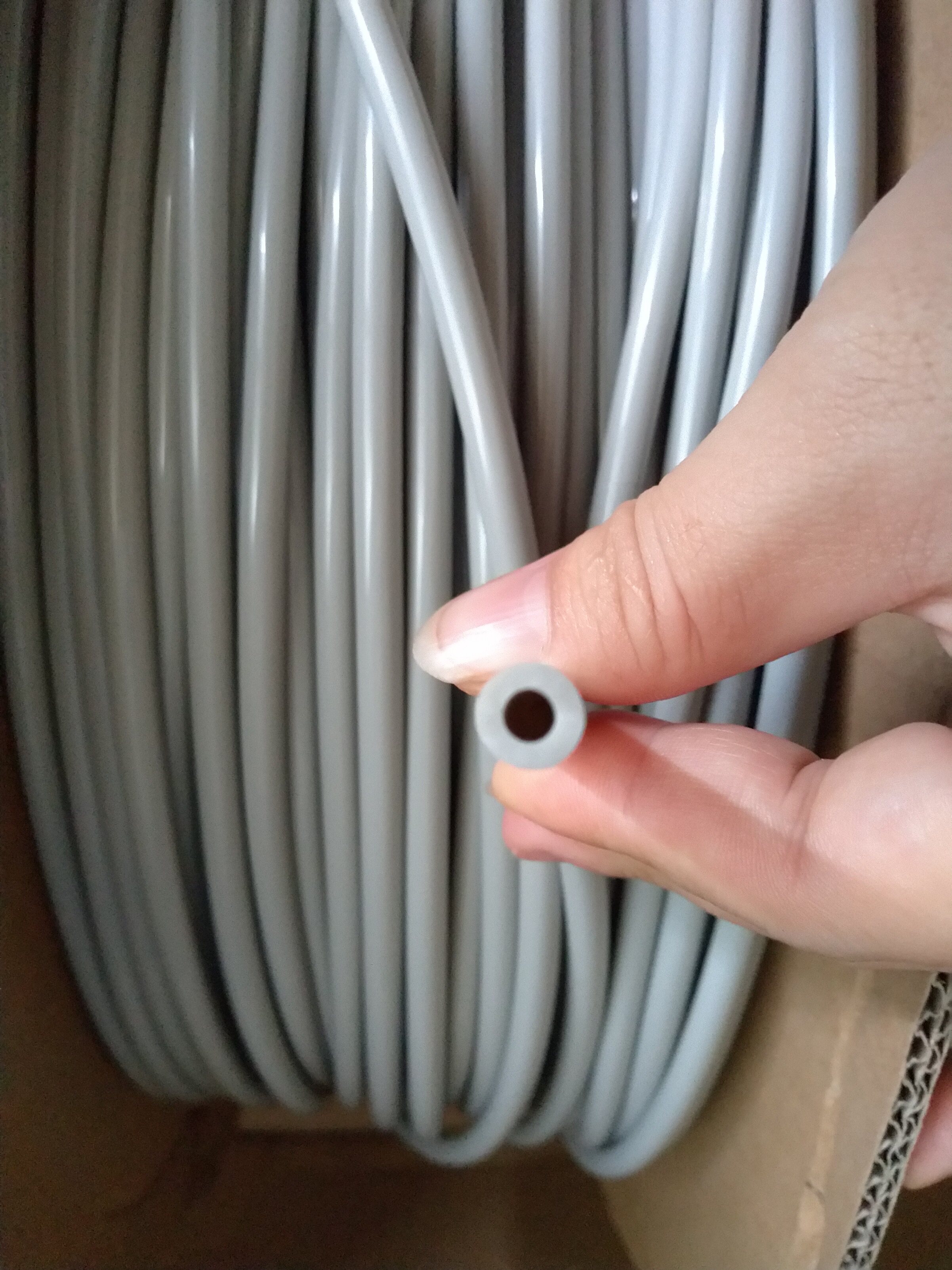 有发票7*3.5TPU 单管血压气管,多买优惠，一卷250米按卷买更优惠