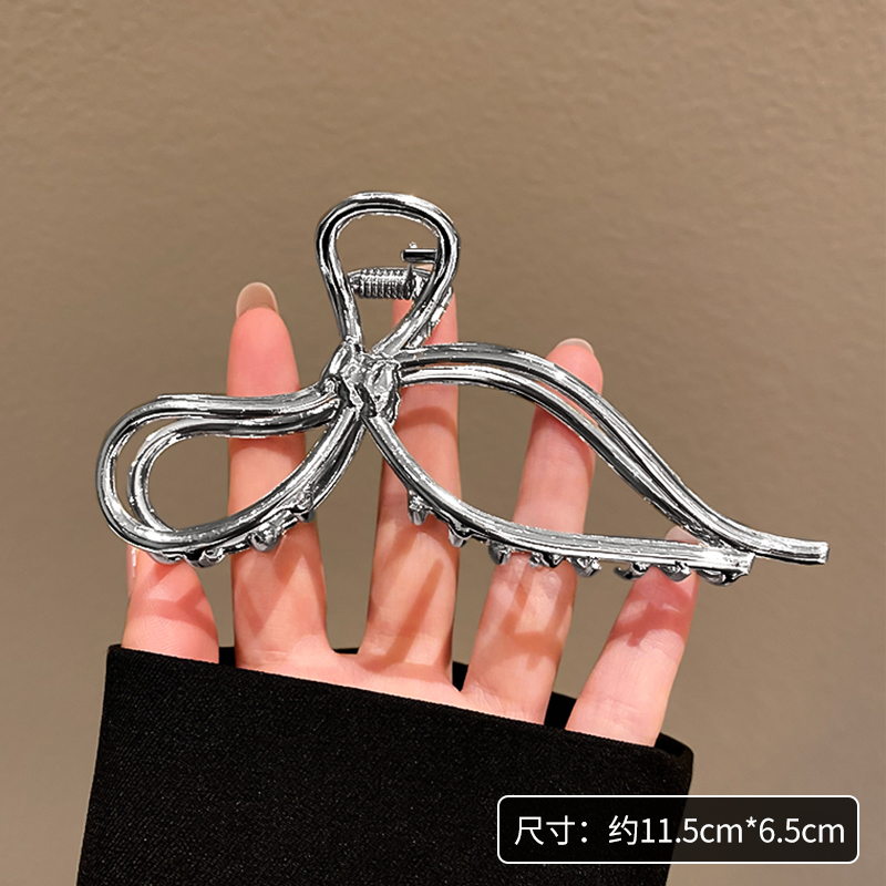 images 2:Silver large-scale grip clip senior hair clip female head spoon shark clip headdress red new card in 2023