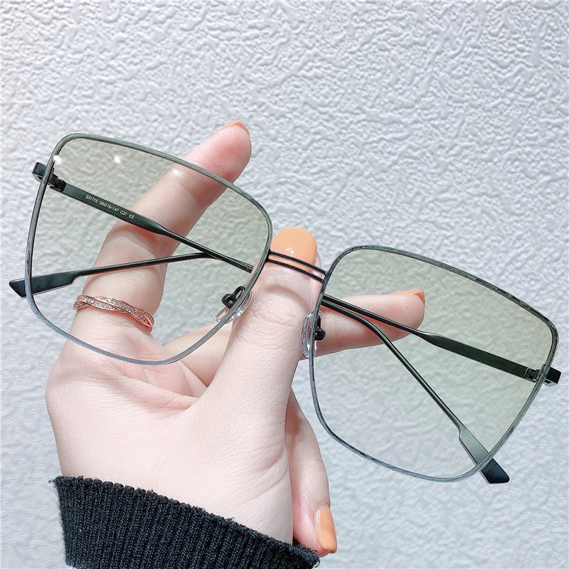 Sunglasses 2022 new trendy fashion high-end women's sunglasses summer anti-UV round face big face thin